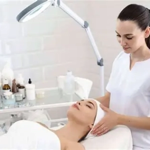 CENTRO DE ESTÉTICA E DAY SPA